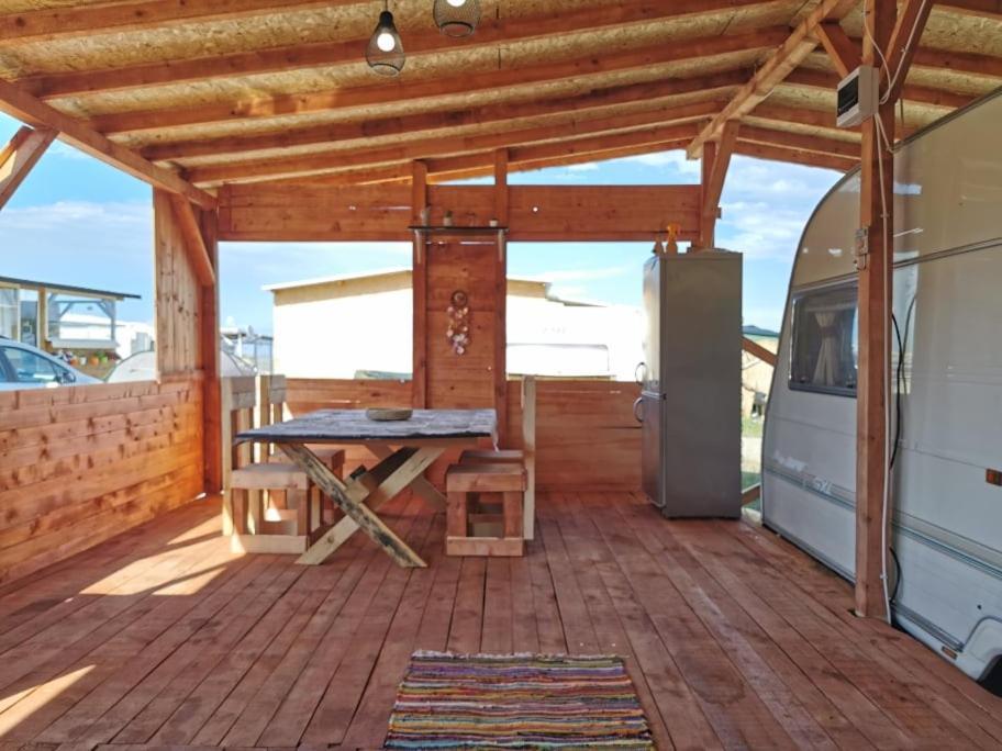 Sea Caravan On The Beach Kiten (Burgas) Exterior foto