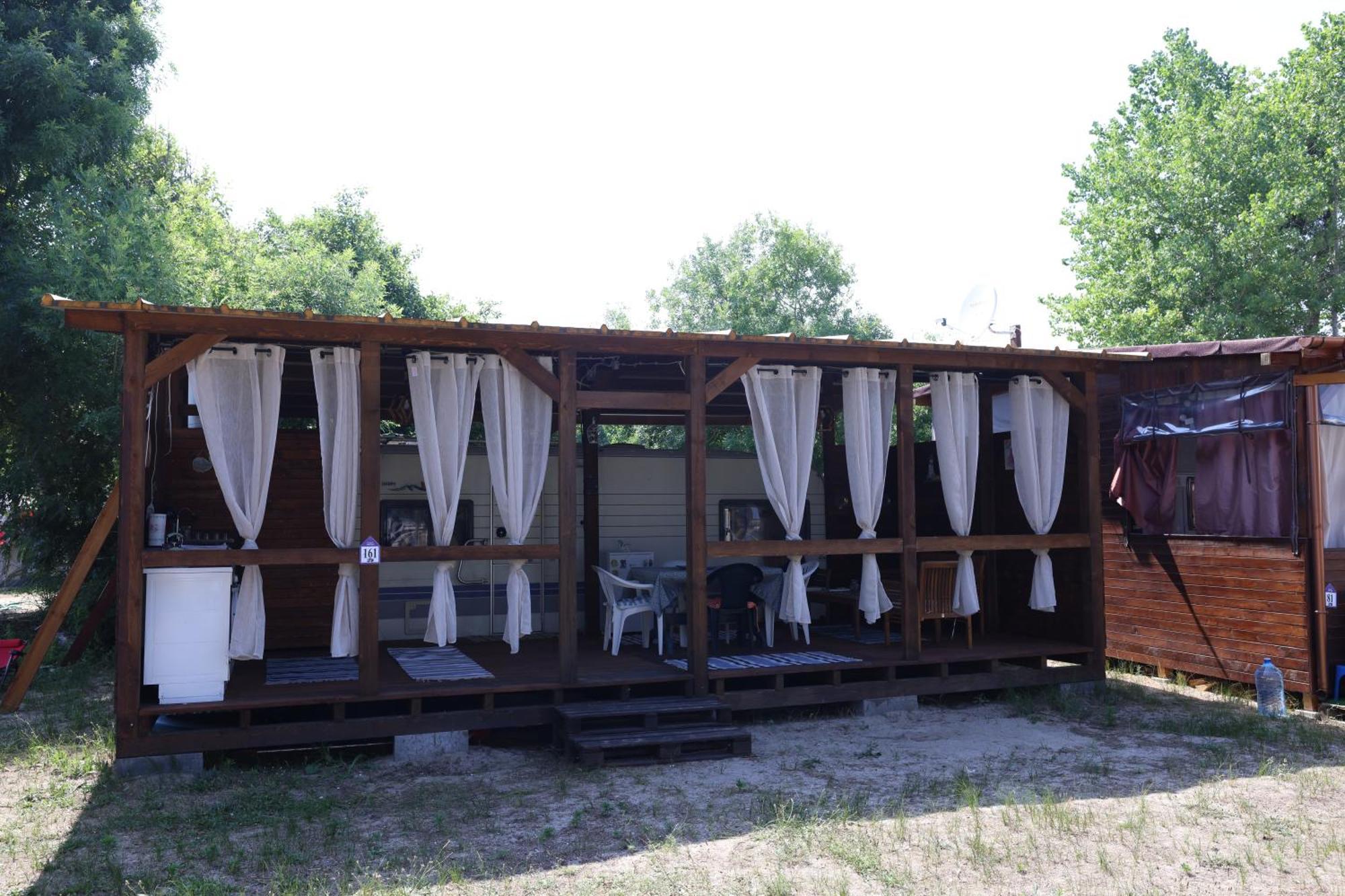 Sea Caravan On The Beach Kiten (Burgas) Exterior foto
